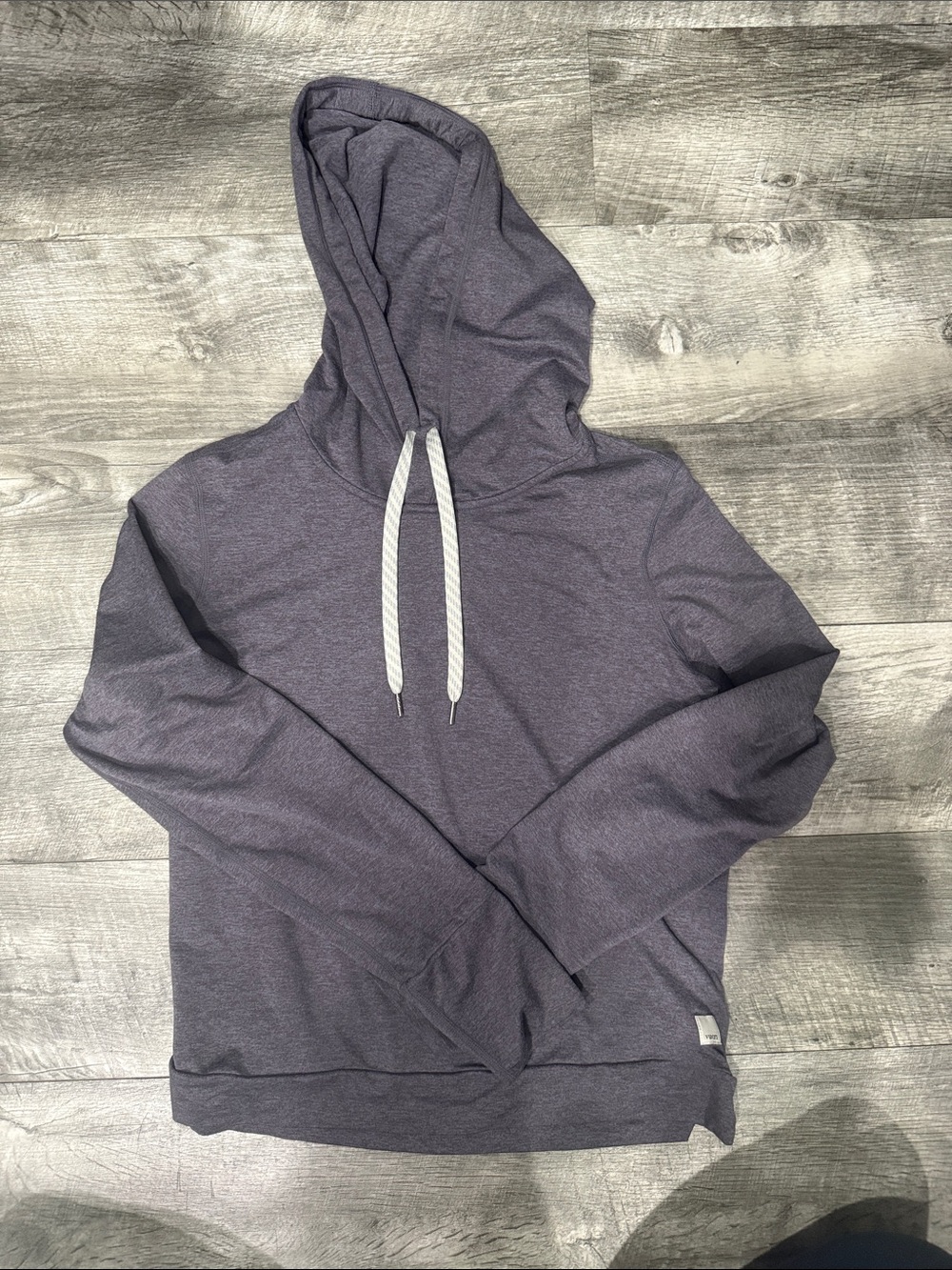 Vuori sweatshirt